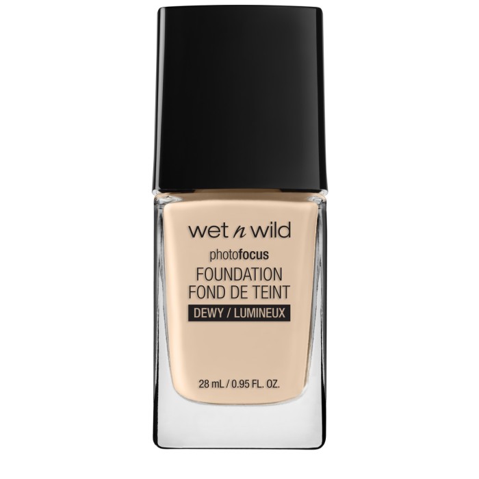 Wet n Wild Photo Focus Foundation - Dewy Nude Ivory 28gr