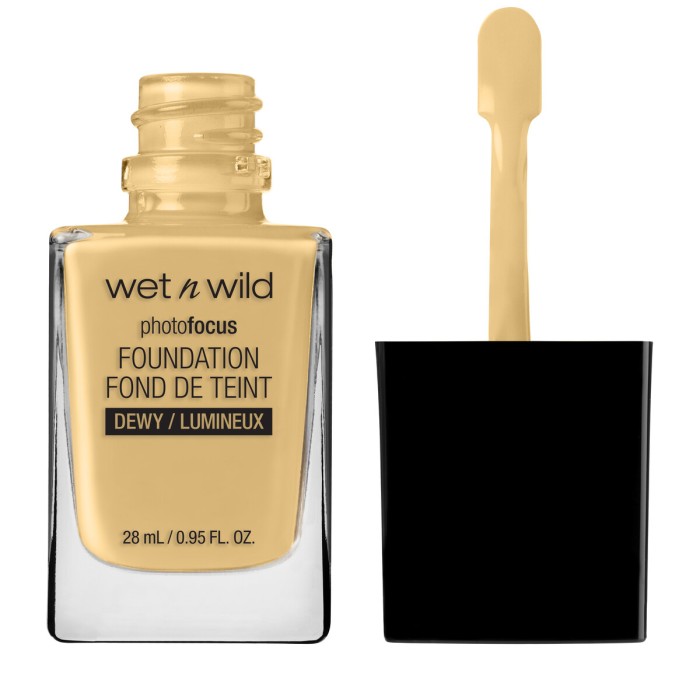 Wet n Wild Photo Focus Foundation - Dewy Golden Beige 28gr
