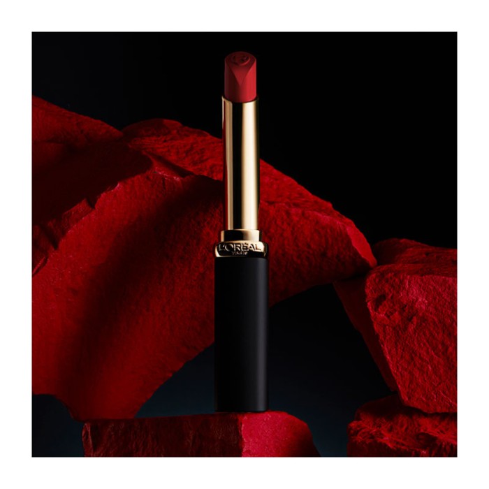 LOreal Paris Color Riche - Ματ Κραγιόν 482 Mauve Indomptable, 1.8gr