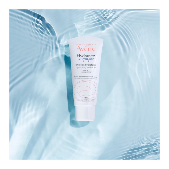Eau Thermale Avene Hydrance UV Legere Κρέμα Ενυδάτωσης SPF 30 40ml