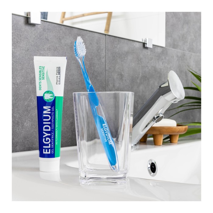Elgydium Sensitive Toothpaste Gel for Sensitive Teeth 75ml