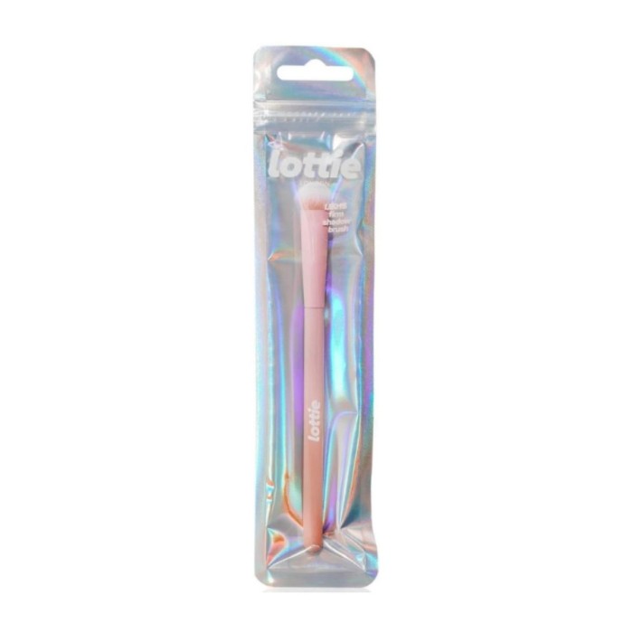 Lottie London LE015 Firm Shadow Brush