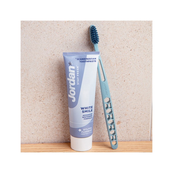 Jordan Stay Fresh White Smile Οδοντόκρεμα Λεύκανσης 75ml Σώμα