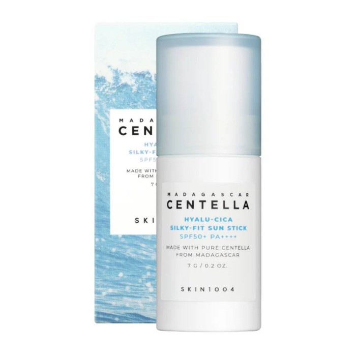 SKIN1004 Madagascar Centella Hyalu-Cica Silky-Fit Sun Stick SPF50+ / PA++++ 7g